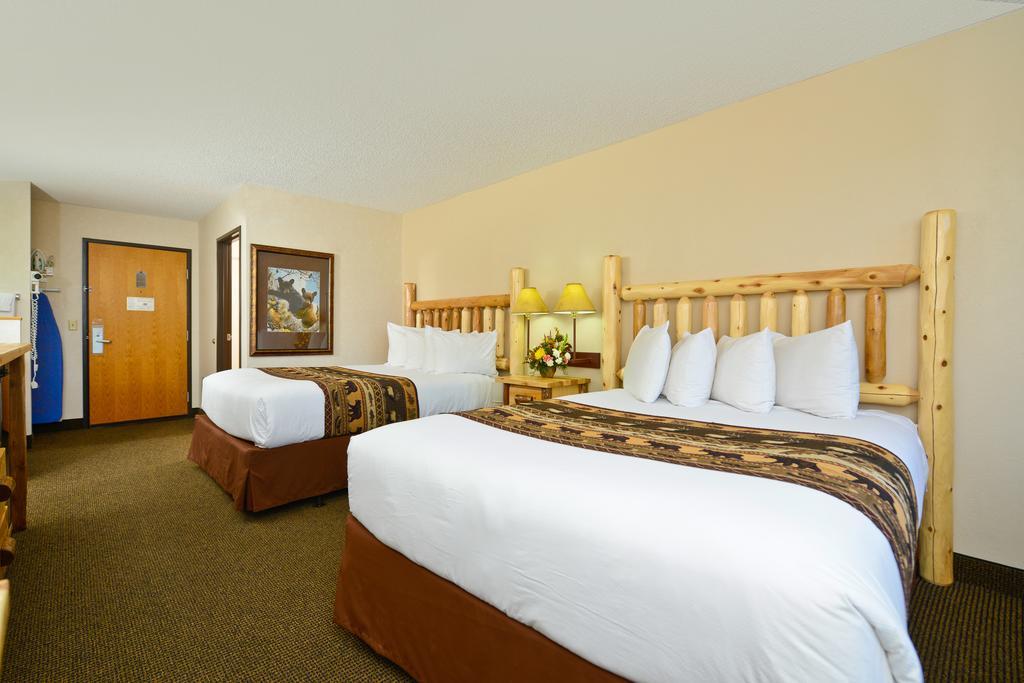 Chambre avec 2 Grands Lits Queen-Size