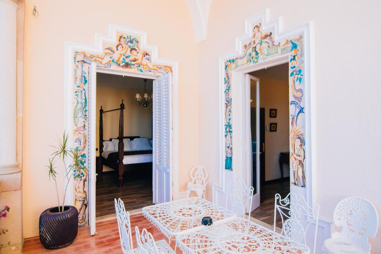 Luxe Suite