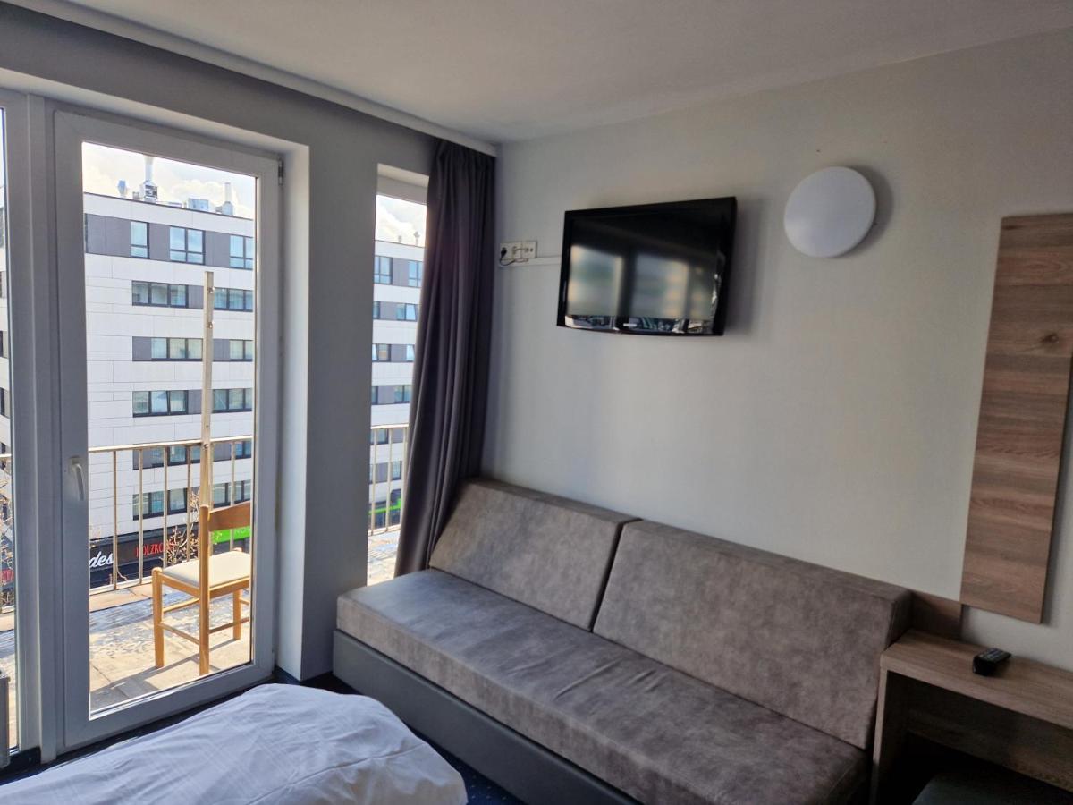 Deluxe Doppel-/Zweibettzimmer mit Balkon