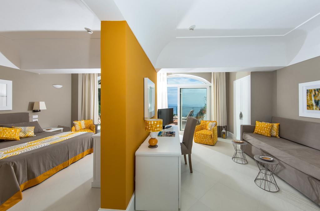 Suíte Ampla com Vista do Mar e Terraço