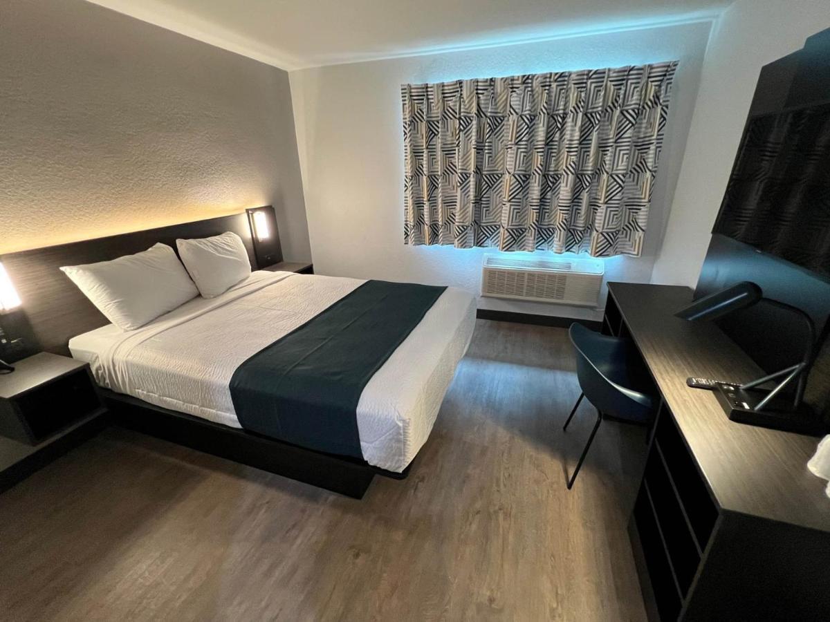 Quarto com Cama Queen-size - Não Fumantes