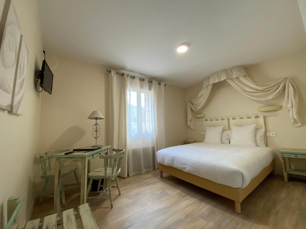 Queen Room,1207366579:JPEG