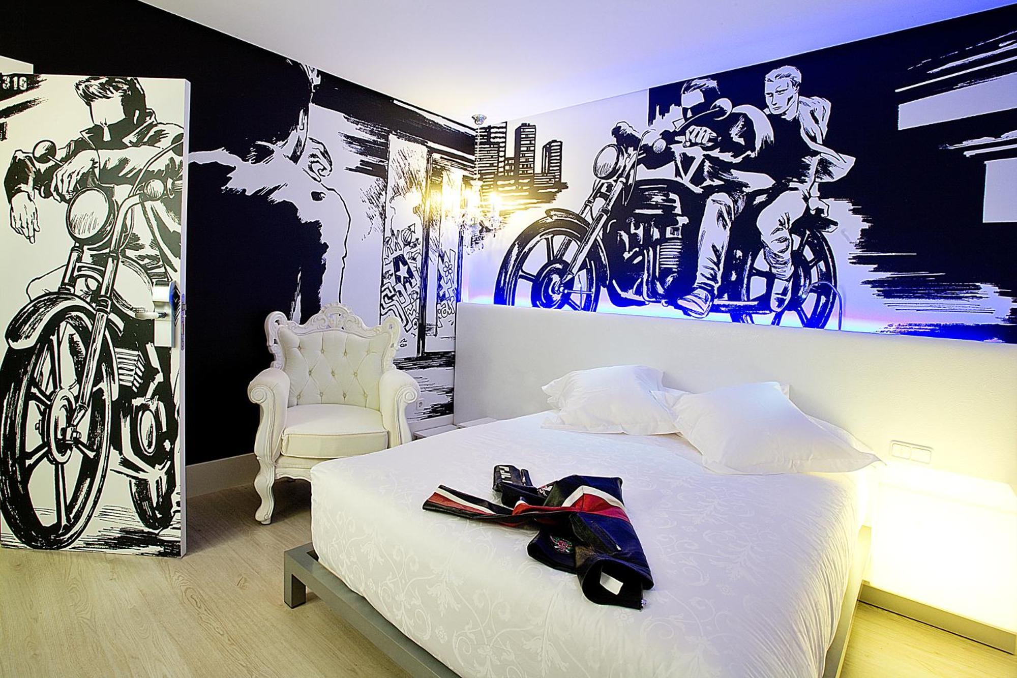 Chambre Double ou Lits Jumeaux