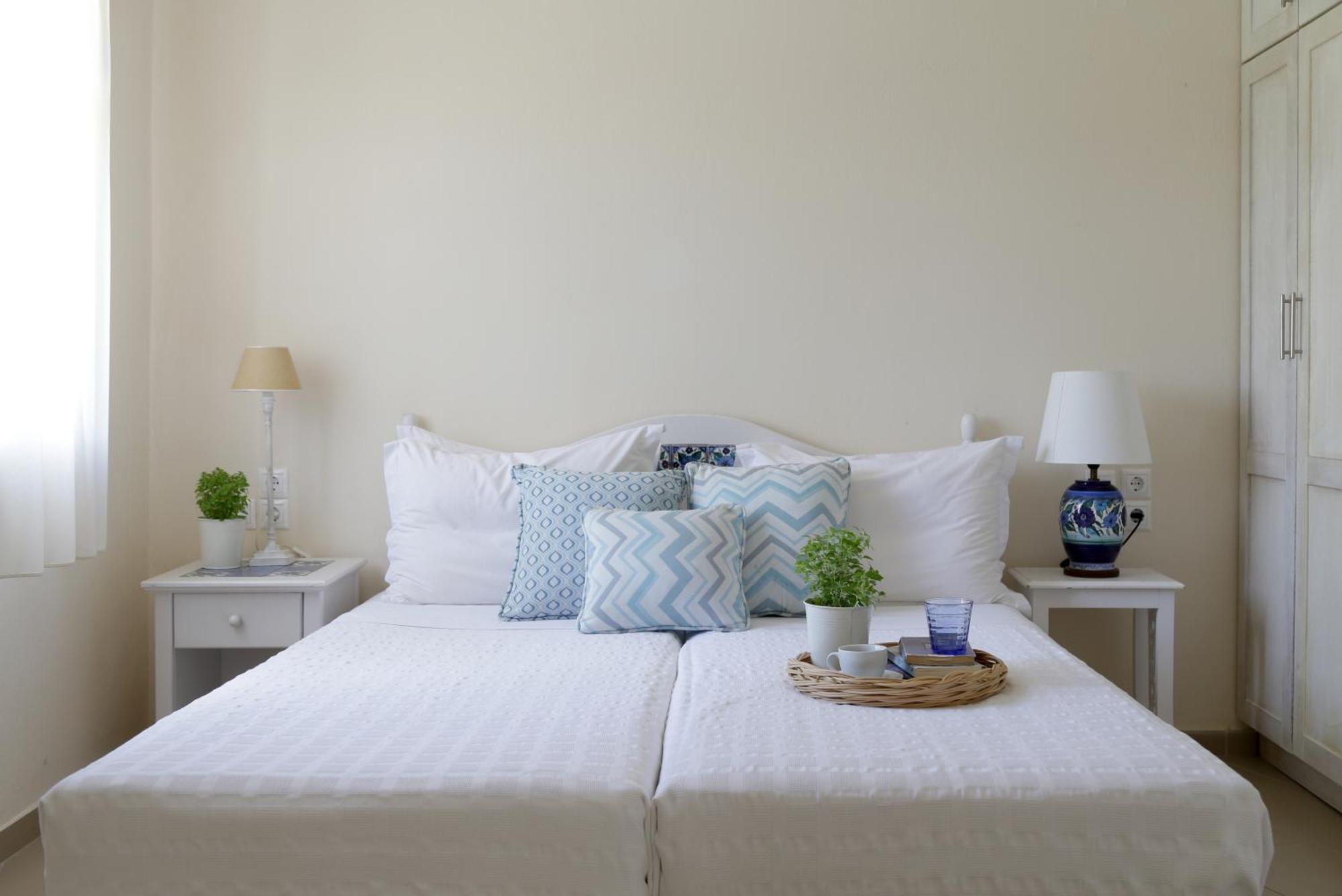 Suite con 2 Camere da Letto e Vista Piscina