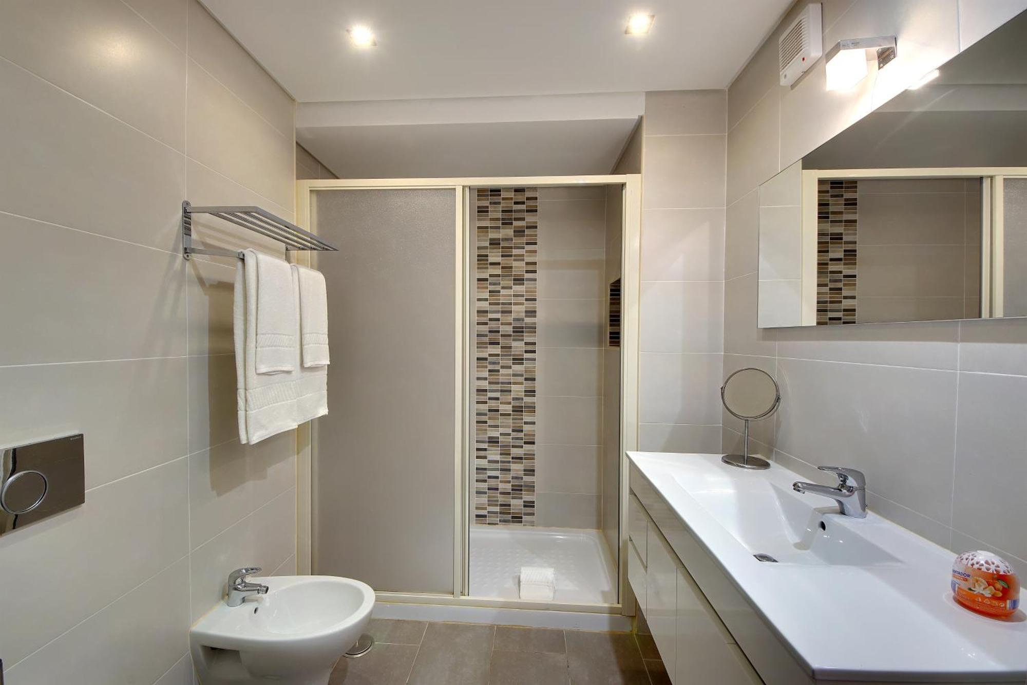 Apartamento com 1 Quarto