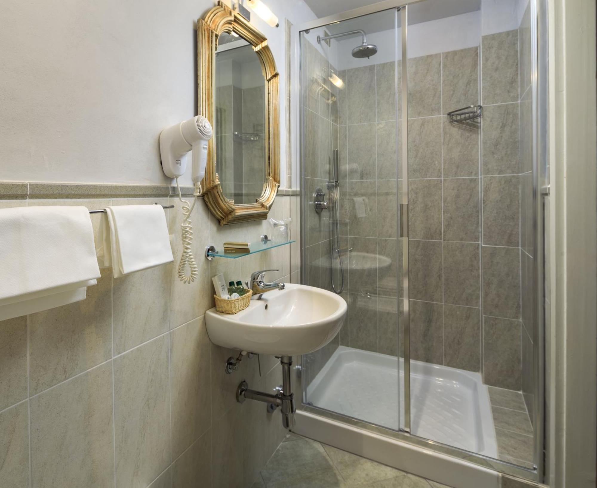 Chambre Deluxe Double ou Lits Jumeaux