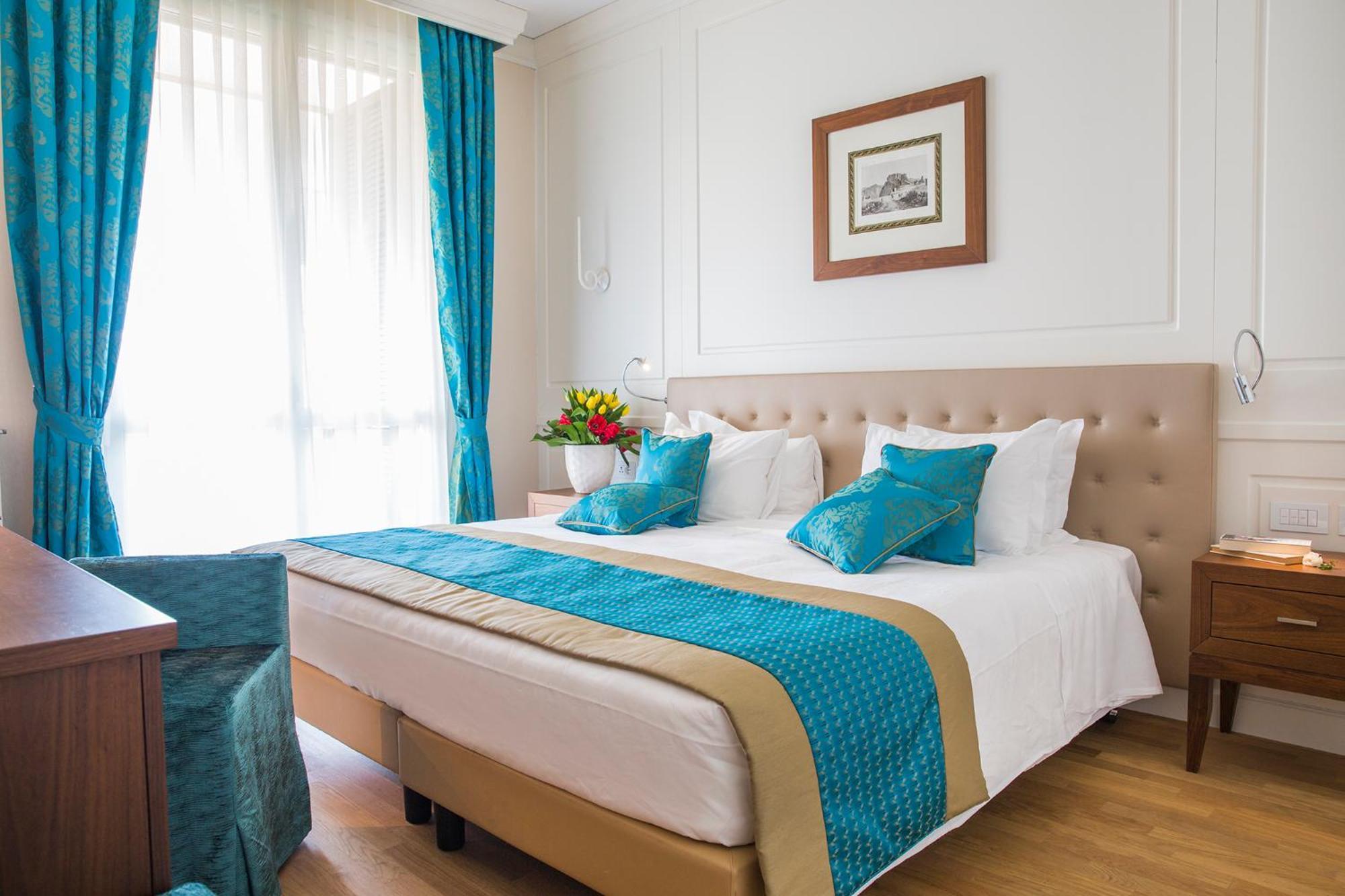 Junior Suite met Balkon en Uitzicht op het Meer