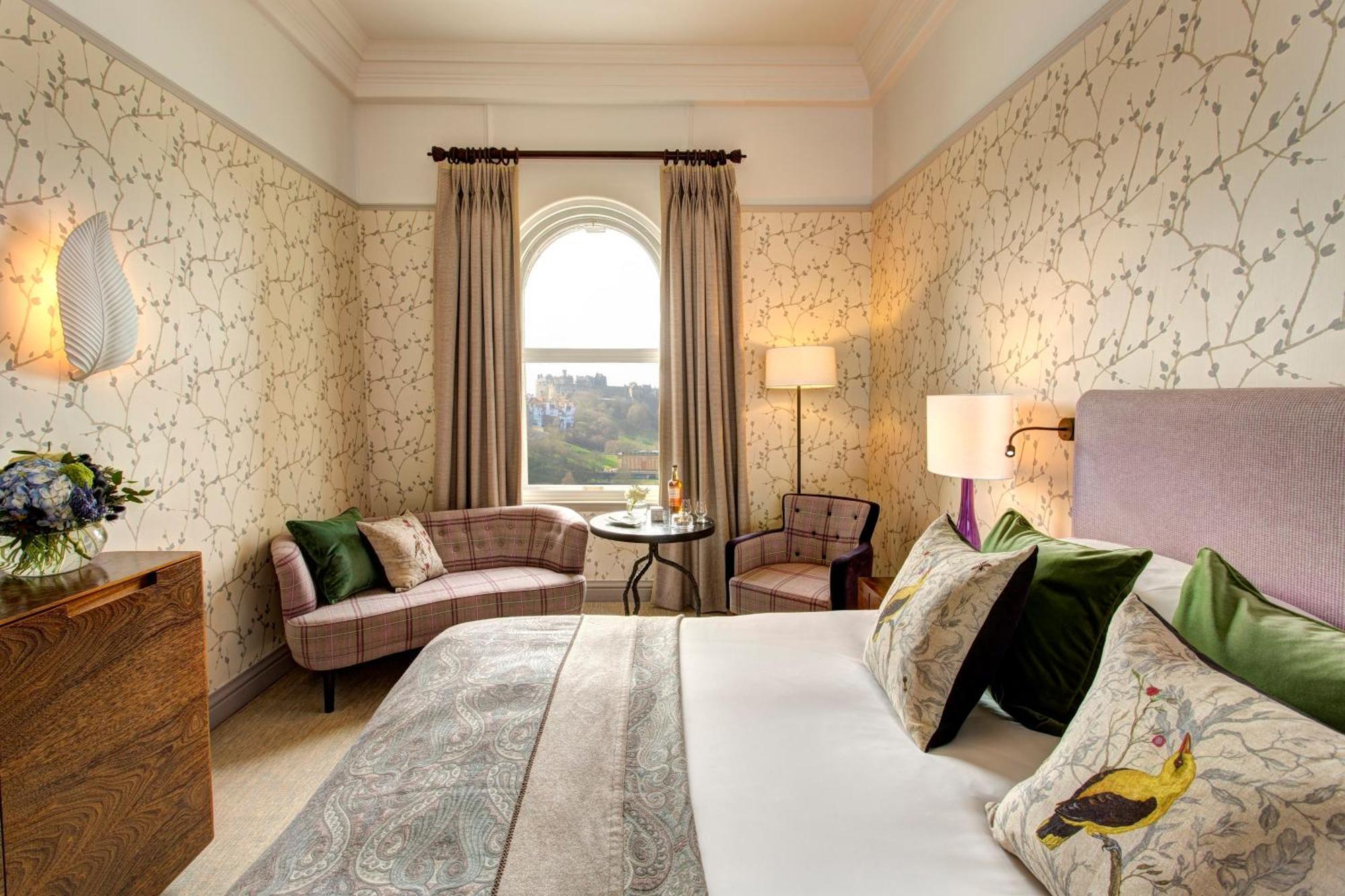 Quarto Deluxe Vista Castelo