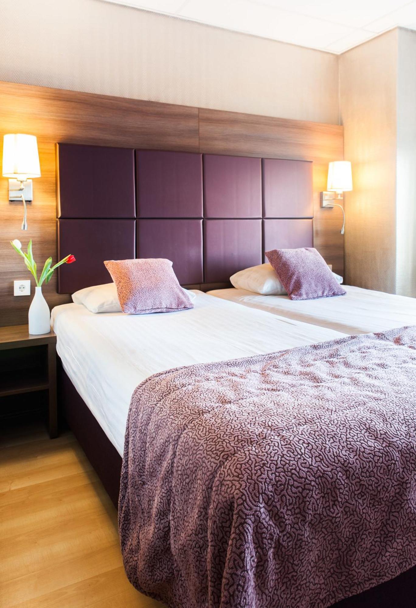 Standard Twin Room,464248713:JPEG