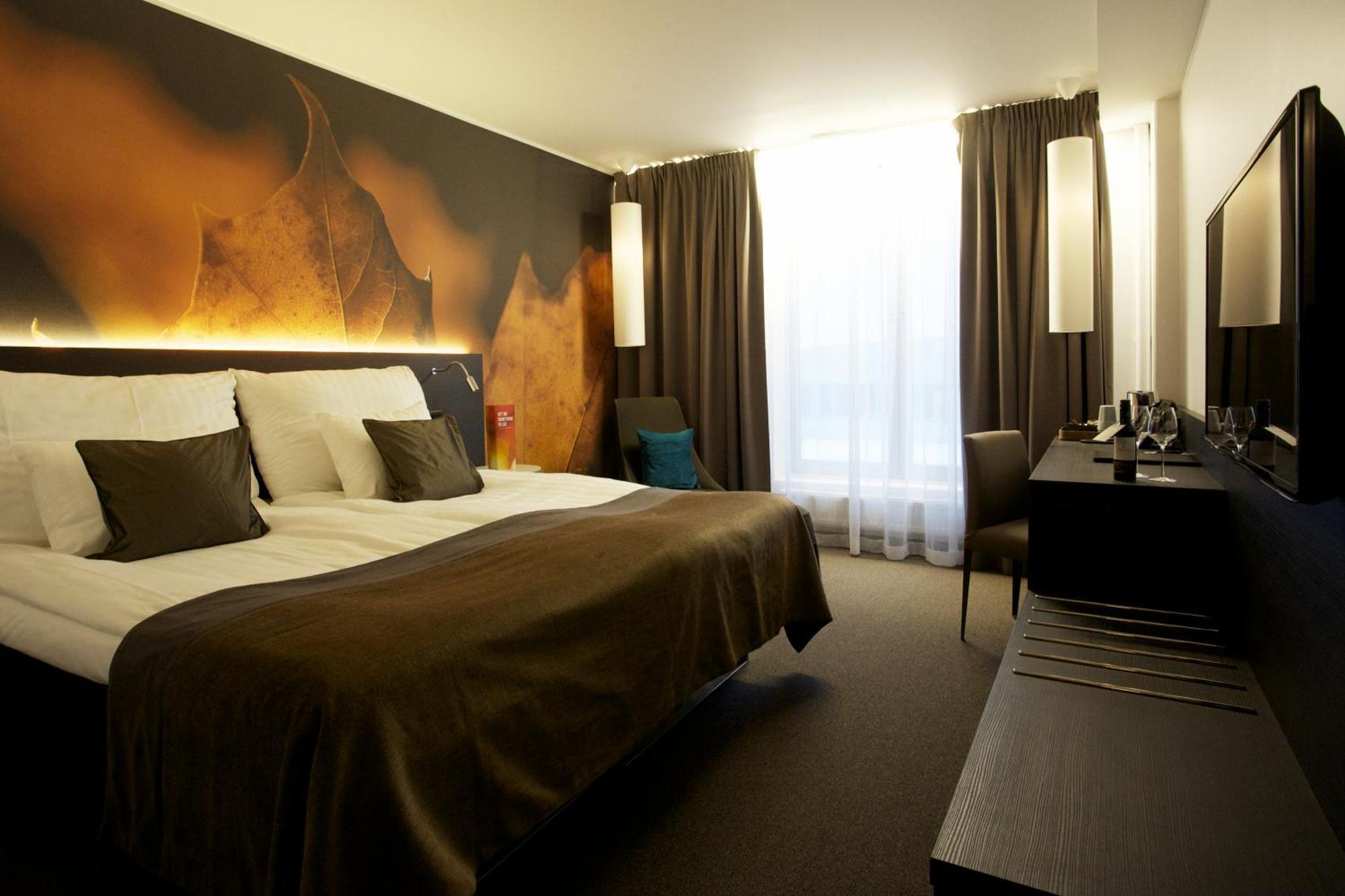 Standard Twin Room,1363901513:JPEG