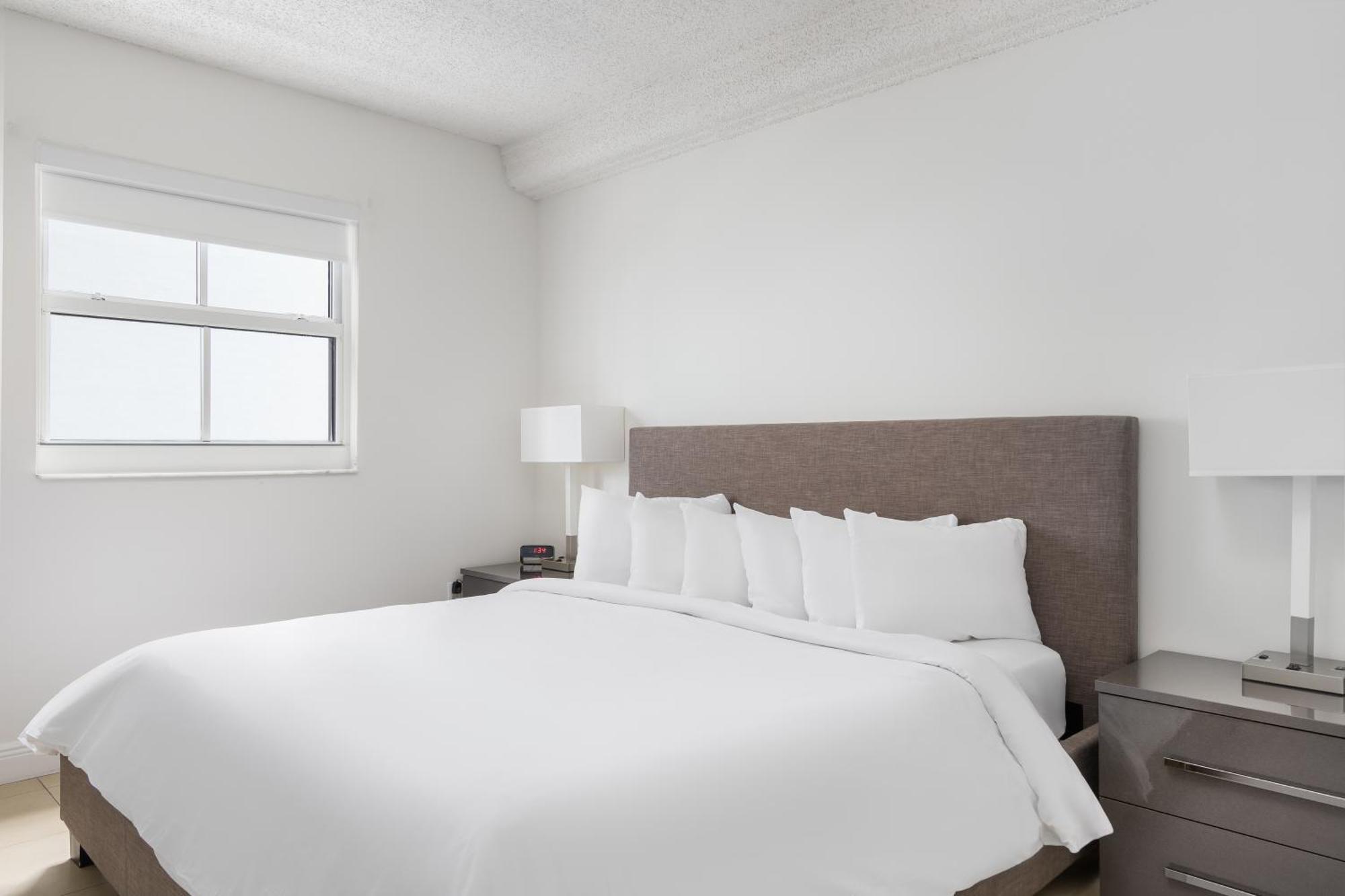 Suite Standard de 2 Quartos com Varanda
