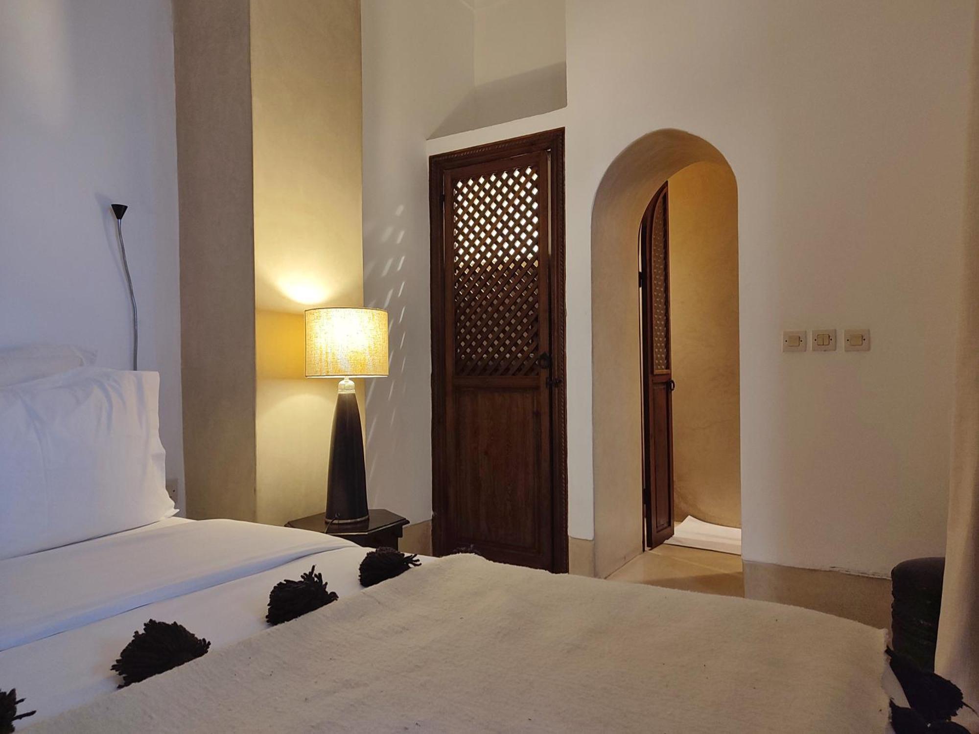 Baignoire Double Room with Private Bathroom,1278538939:JPEG