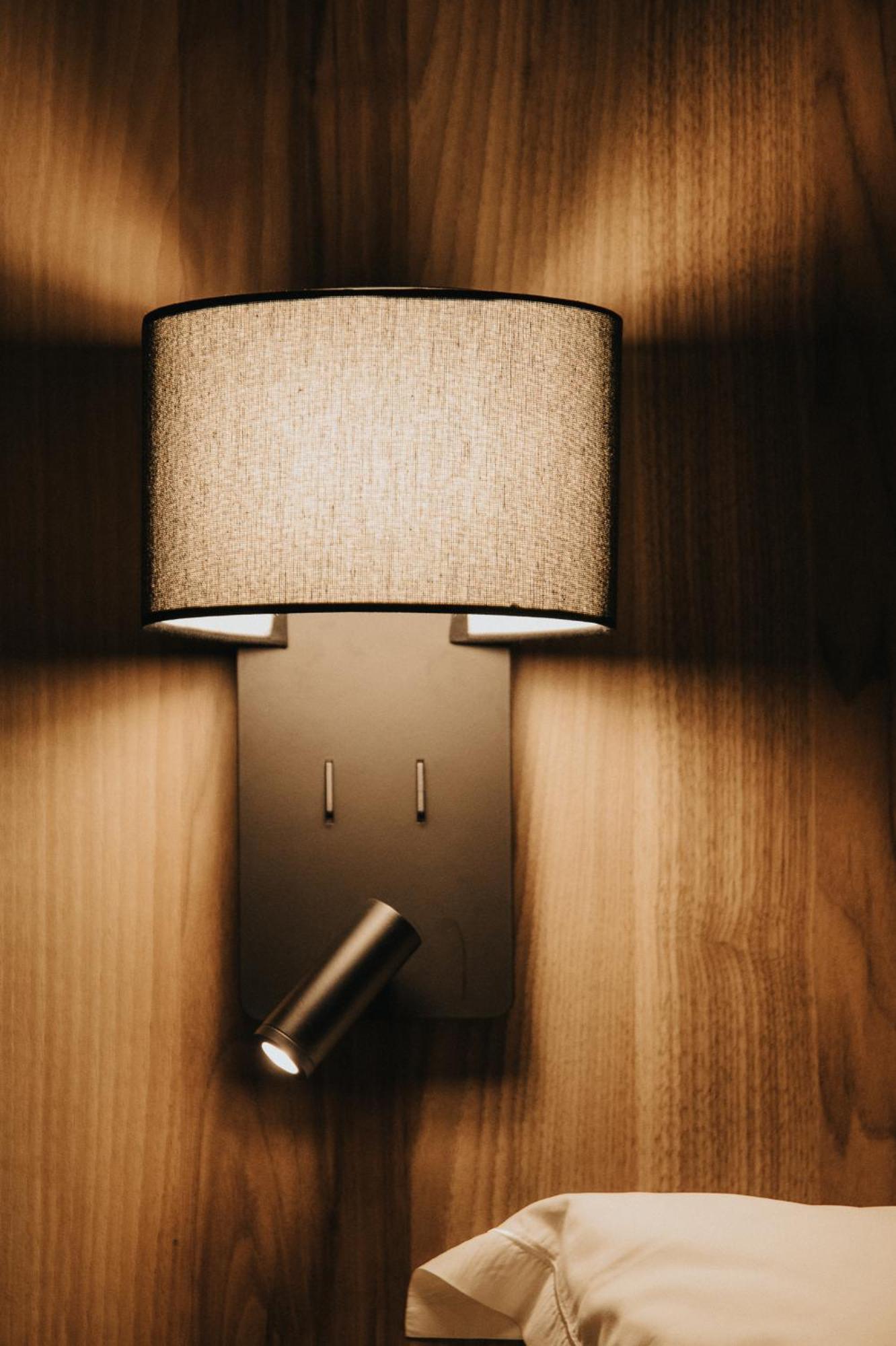 Premium Single Room