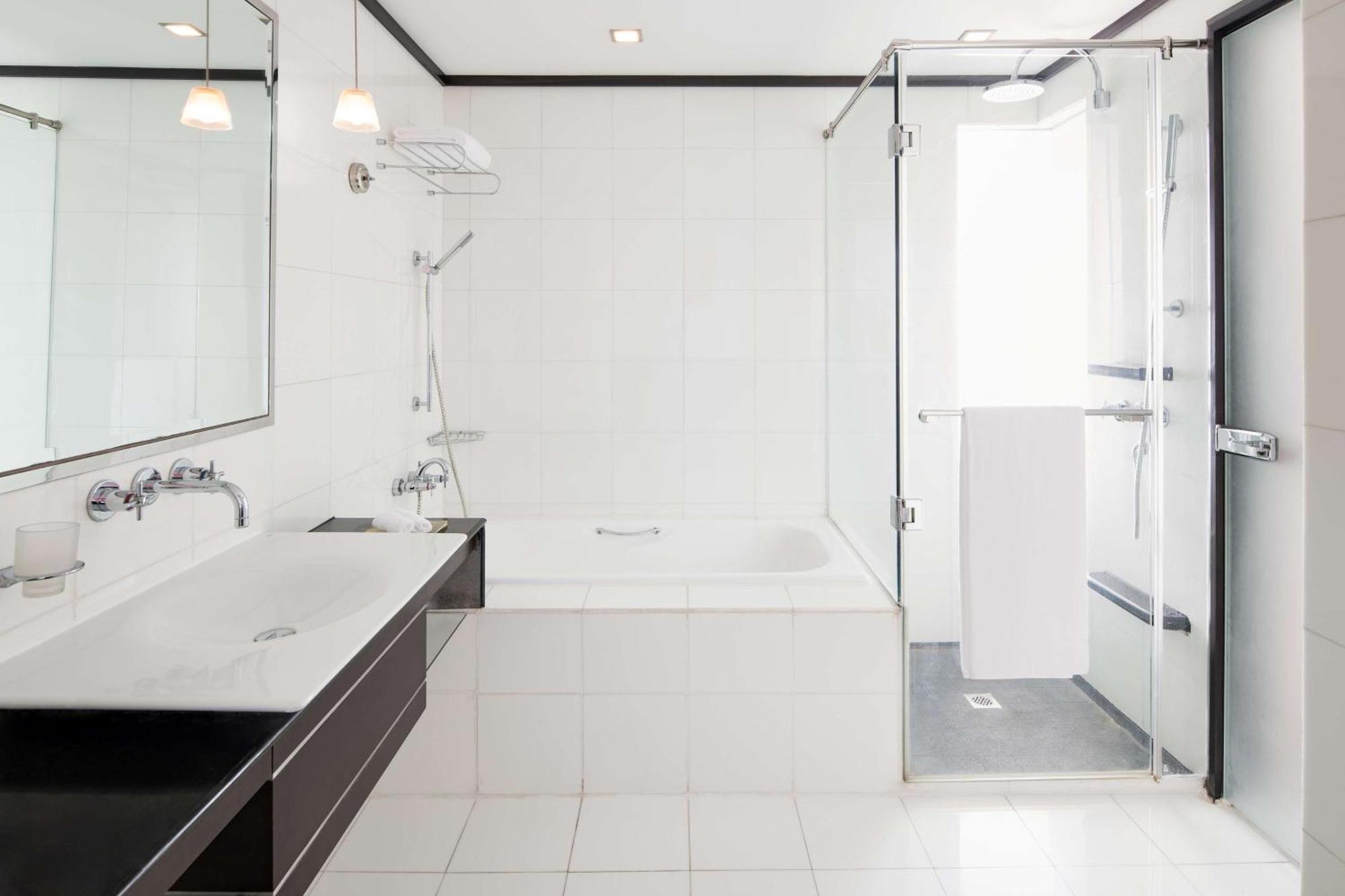 Habitación Executive con balcón y acceso al salón