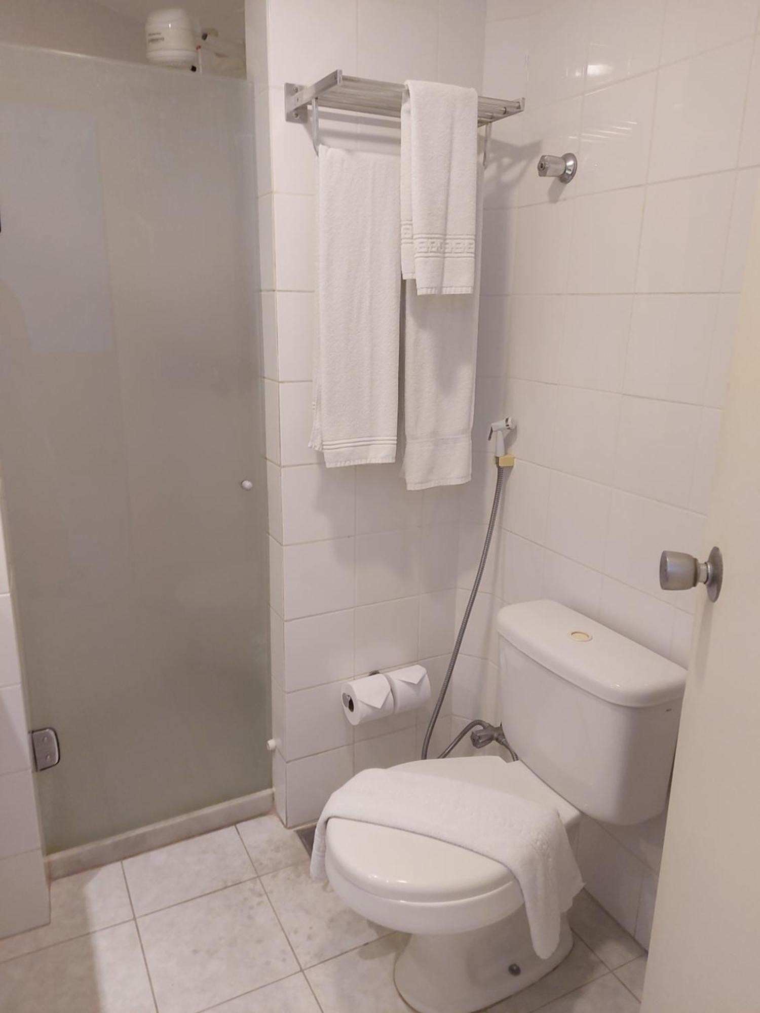Quarto Twin Standard