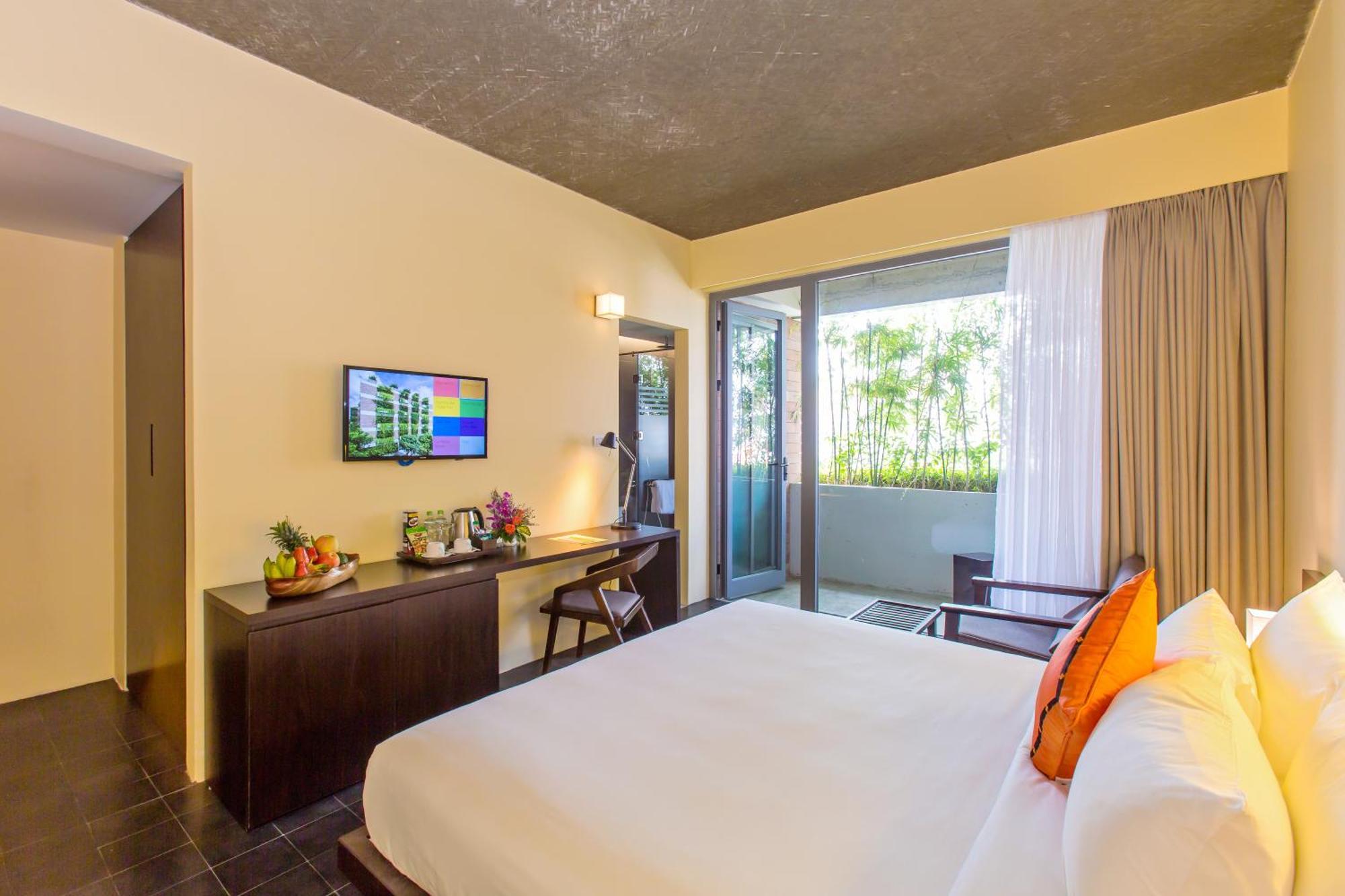 Superior Double Room with City View