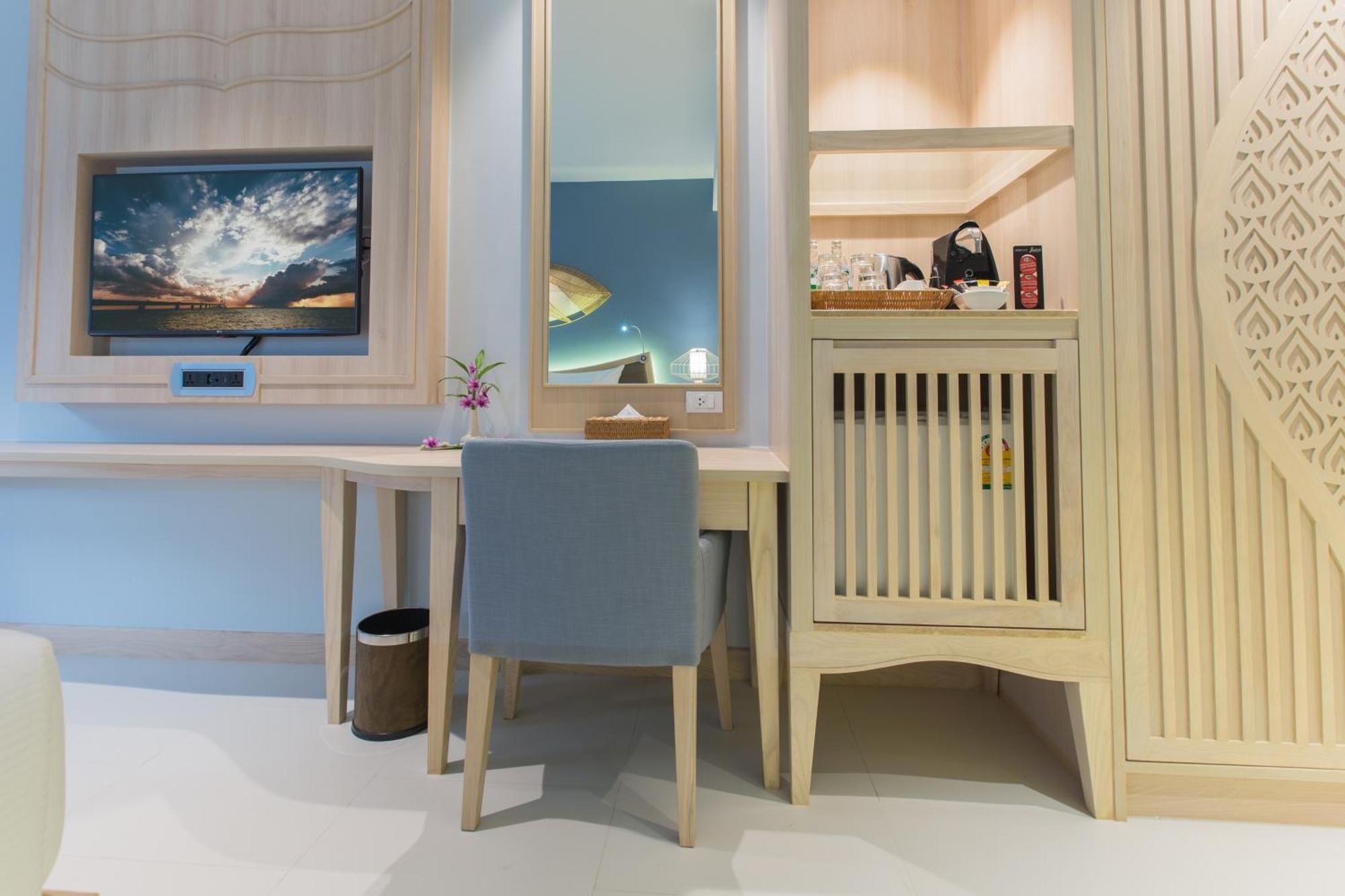 Deluxe Premier Room,1215695416:JPEG