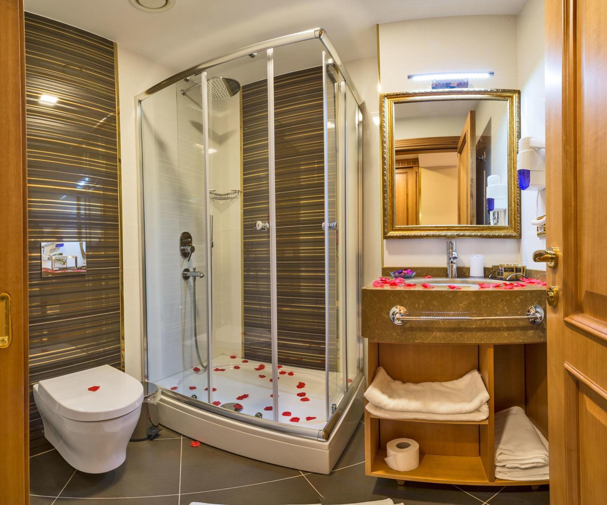 Standard Double Room,1216722433:JPEG