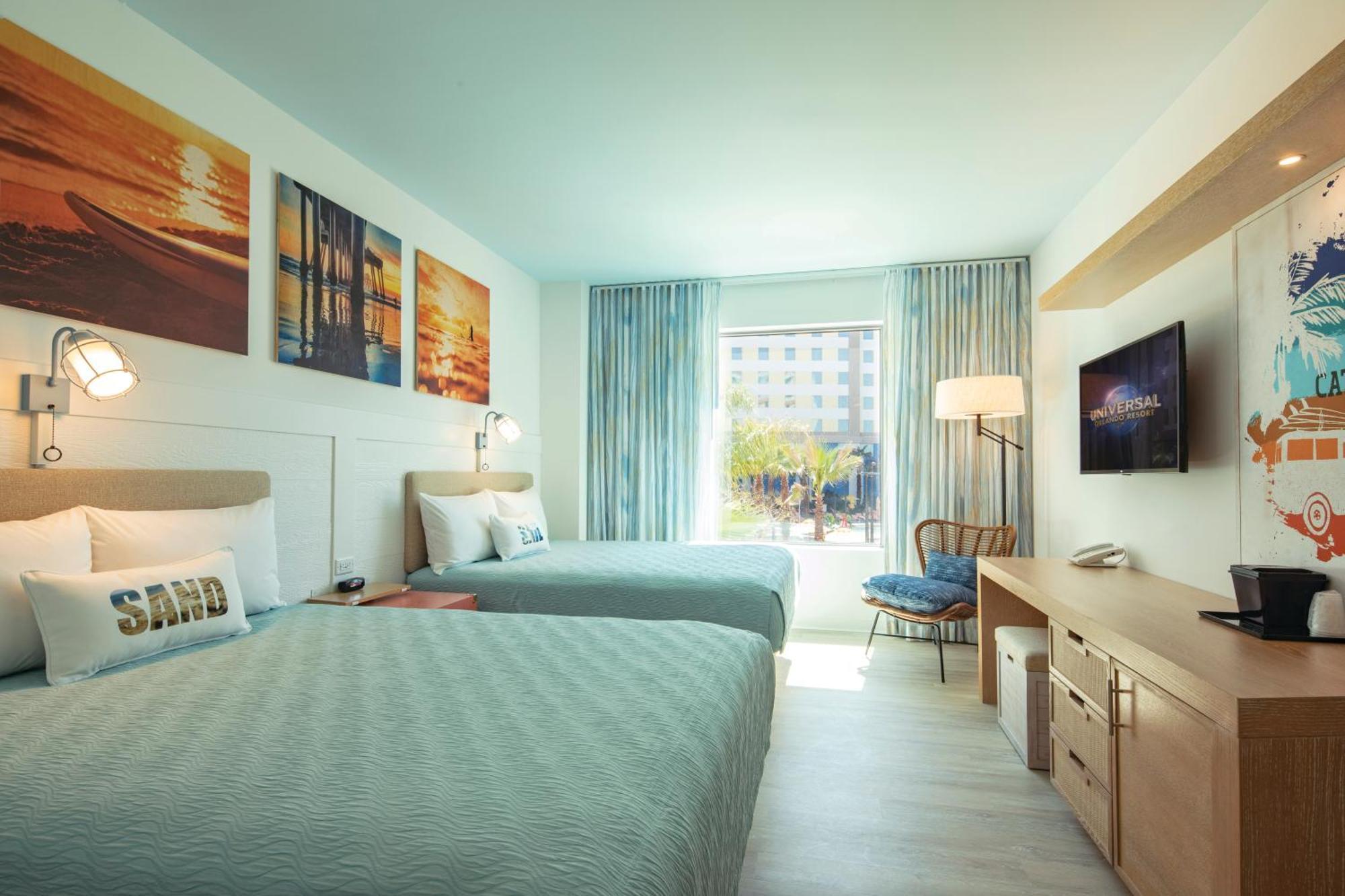 Habitación Estándar con vistas a la piscina adaptada para personas con discapacidad auditiva (incluye entrada anticipada al parque*)