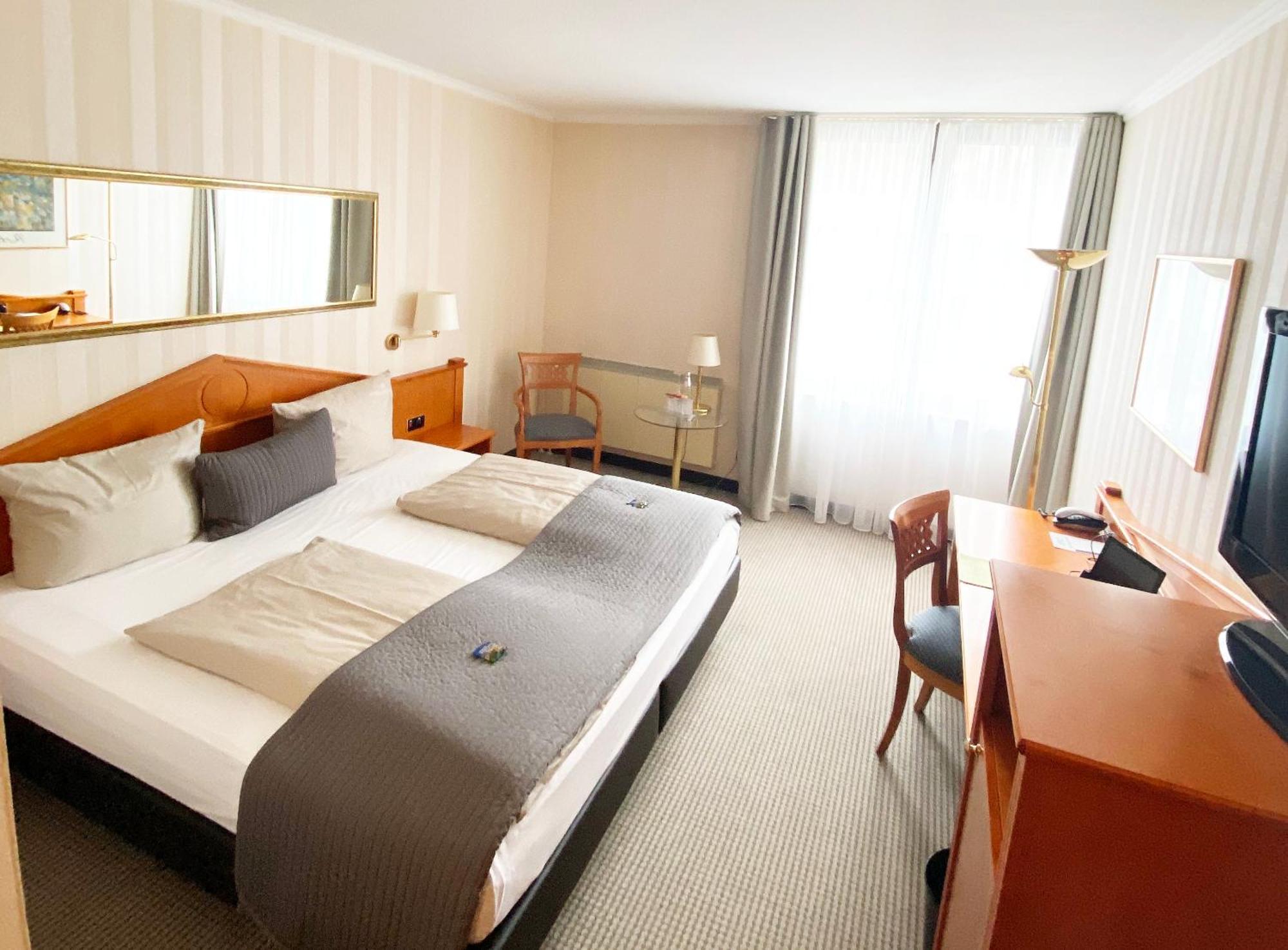 Standard Doppelzimmer teilweise mit Balkon,1219154311:JPEG