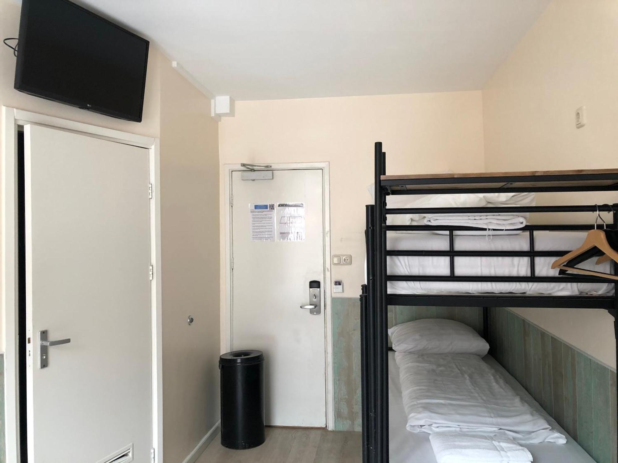 Familiekamer met Eigen Badkamer