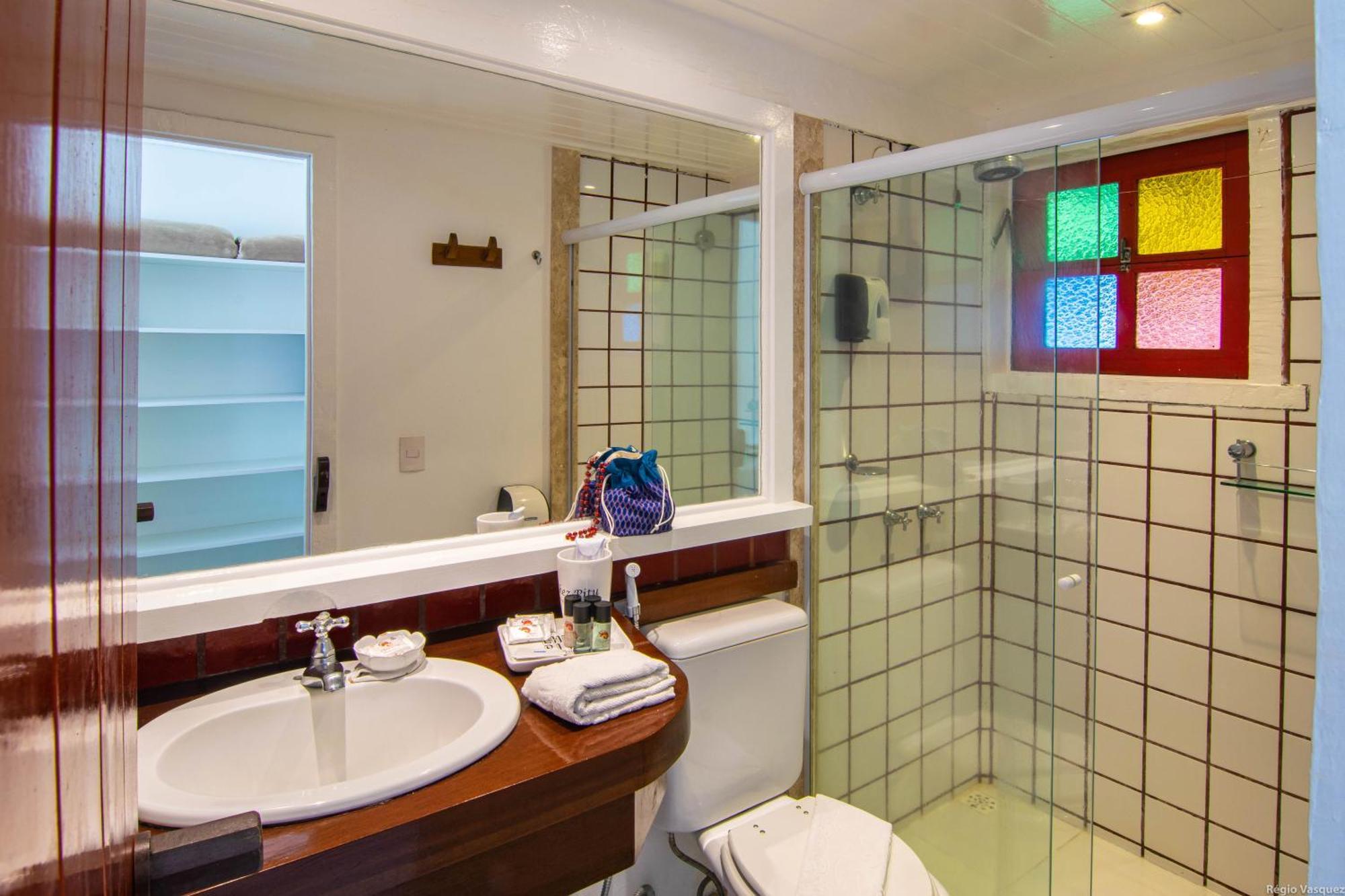 Quarto Duplo Deluxe com Vista Lateral do Mar