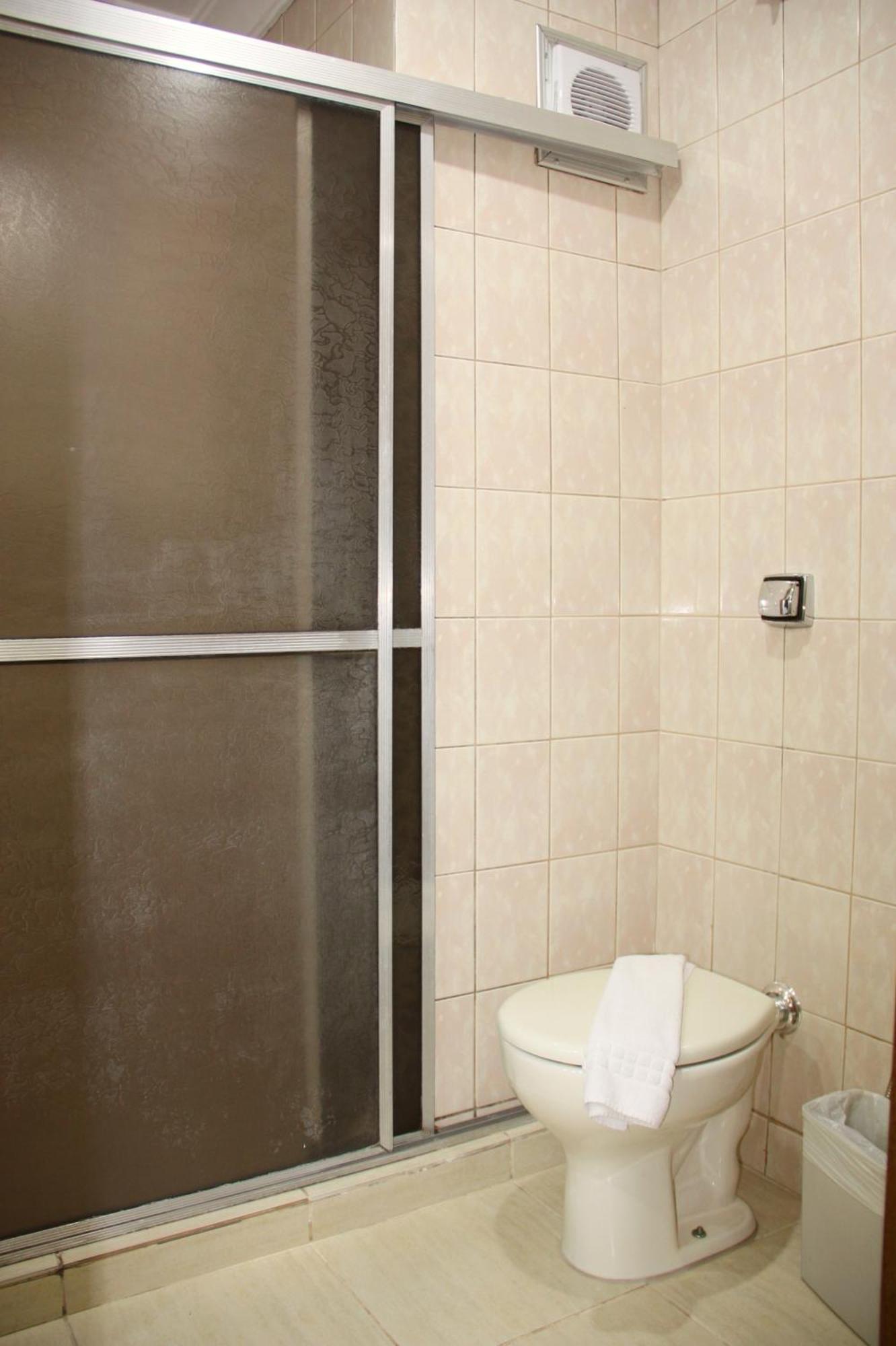 Quarto Standard com 2 Camas de Solteiro