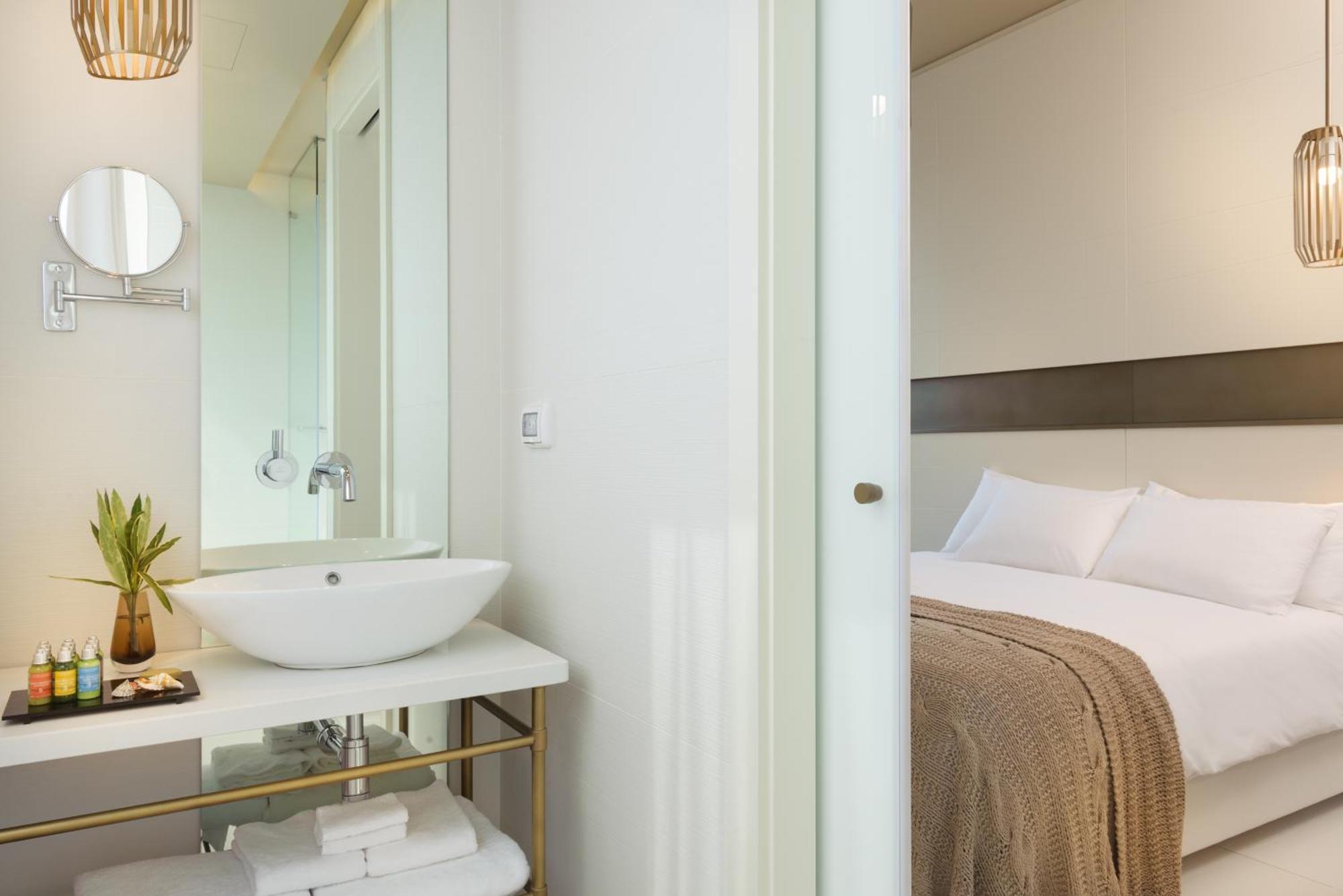 Chambre Double de Luxe - Vue sur Boulevard