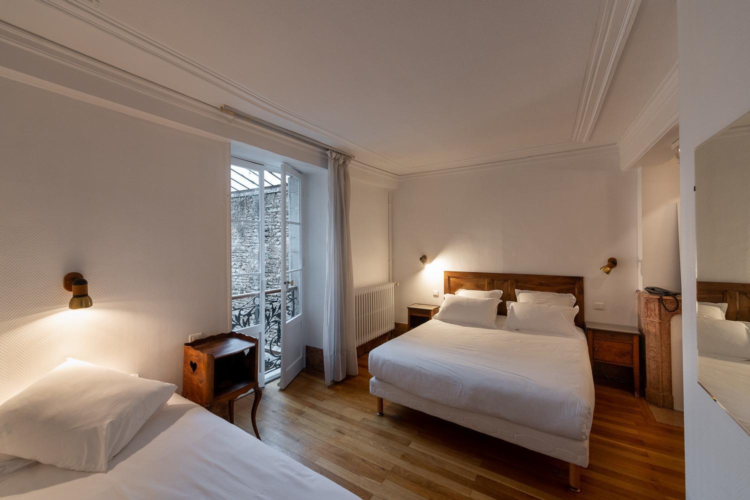 Superior Triple Room,1224475795:JPEG