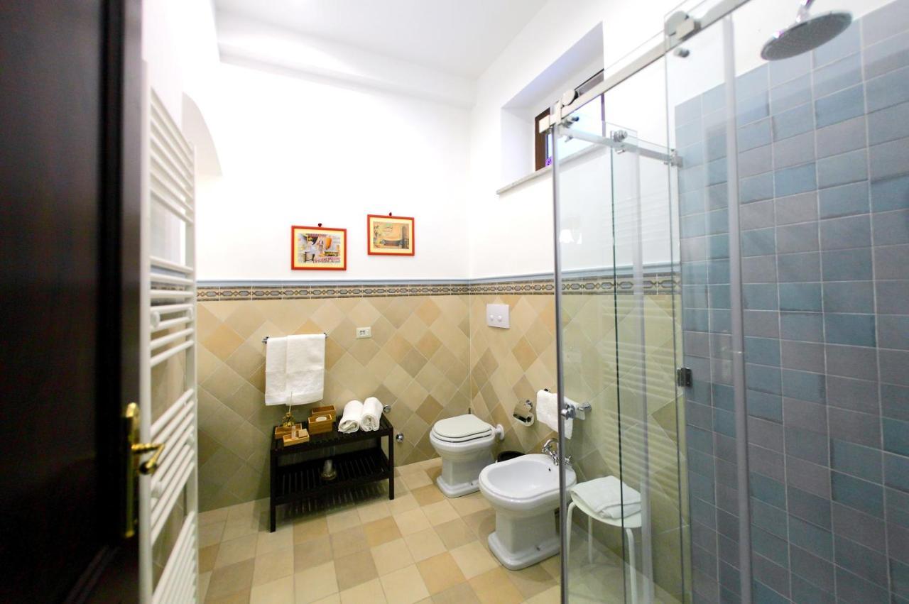 Villa mit 3 Schlafzimmern, Whirlpool und eigenem Garten