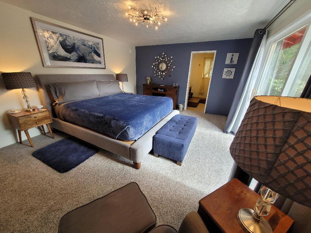 King Room with Two King Beds