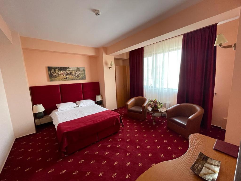 Chambre Deluxe Double ou Lits Jumeaux