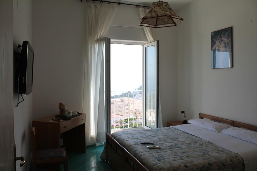 Habitación Doble Clásica con vistas al mar