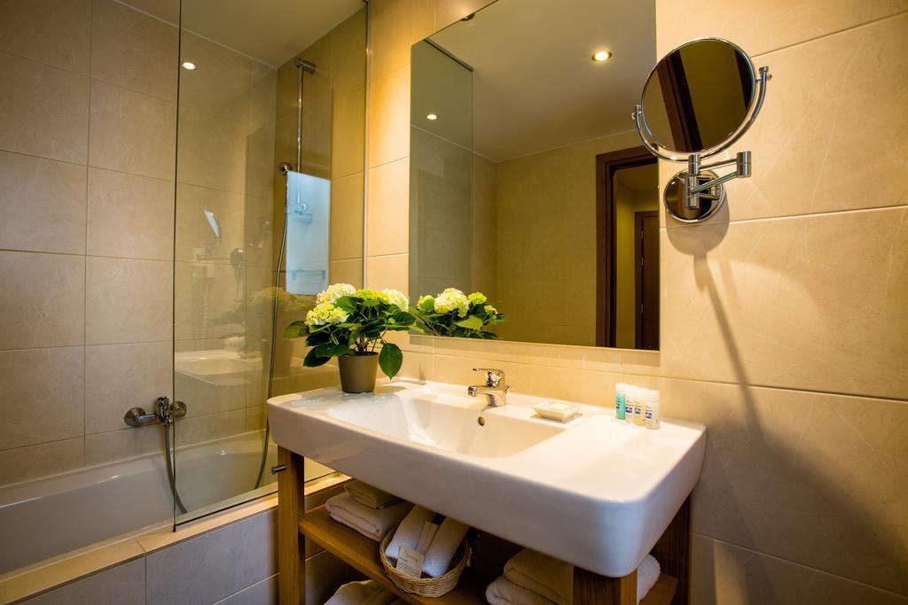 Quarto Twin Standard