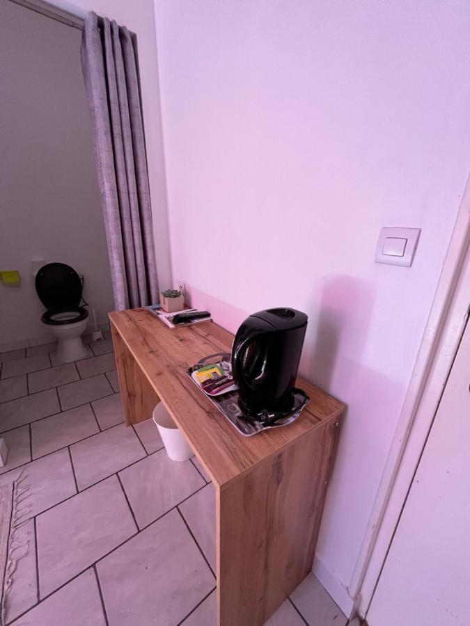 Double Room Private Bathroom No Window,1234799102:JPEG