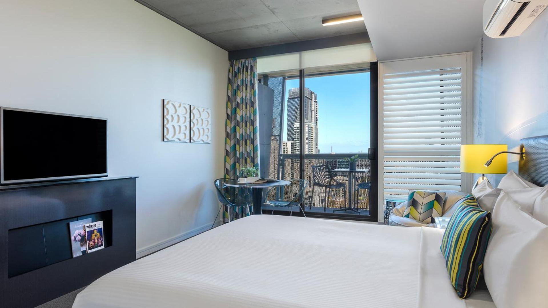 Studio Apartment with Park View & Balcony,965223949:JPEG