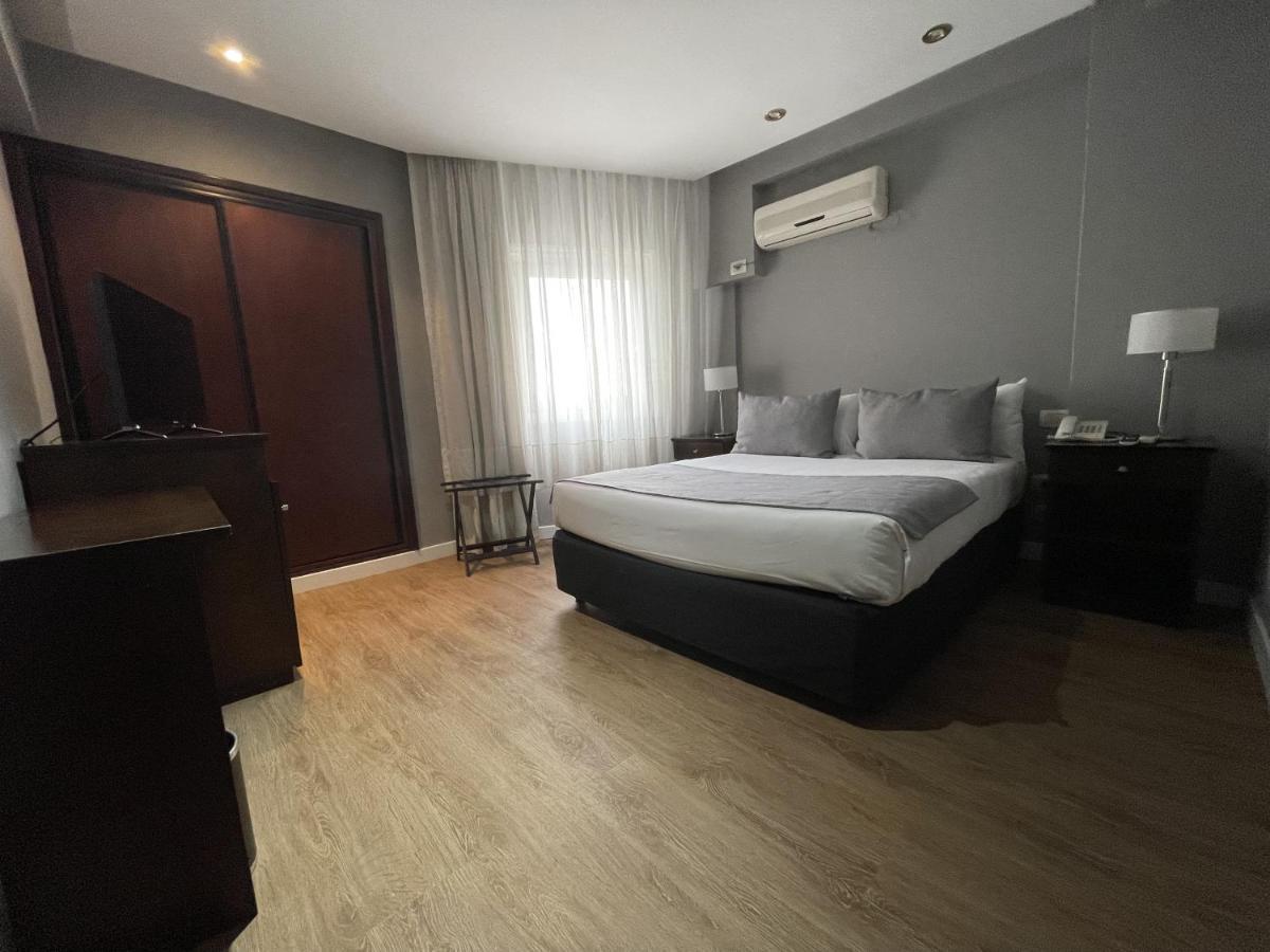Quarto Duplo Econômico