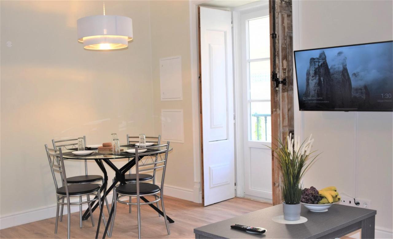Apartamento com 2 Quartos