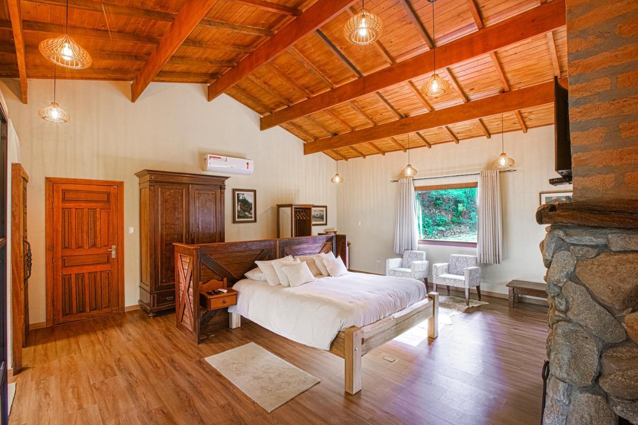 Superior double chalet
