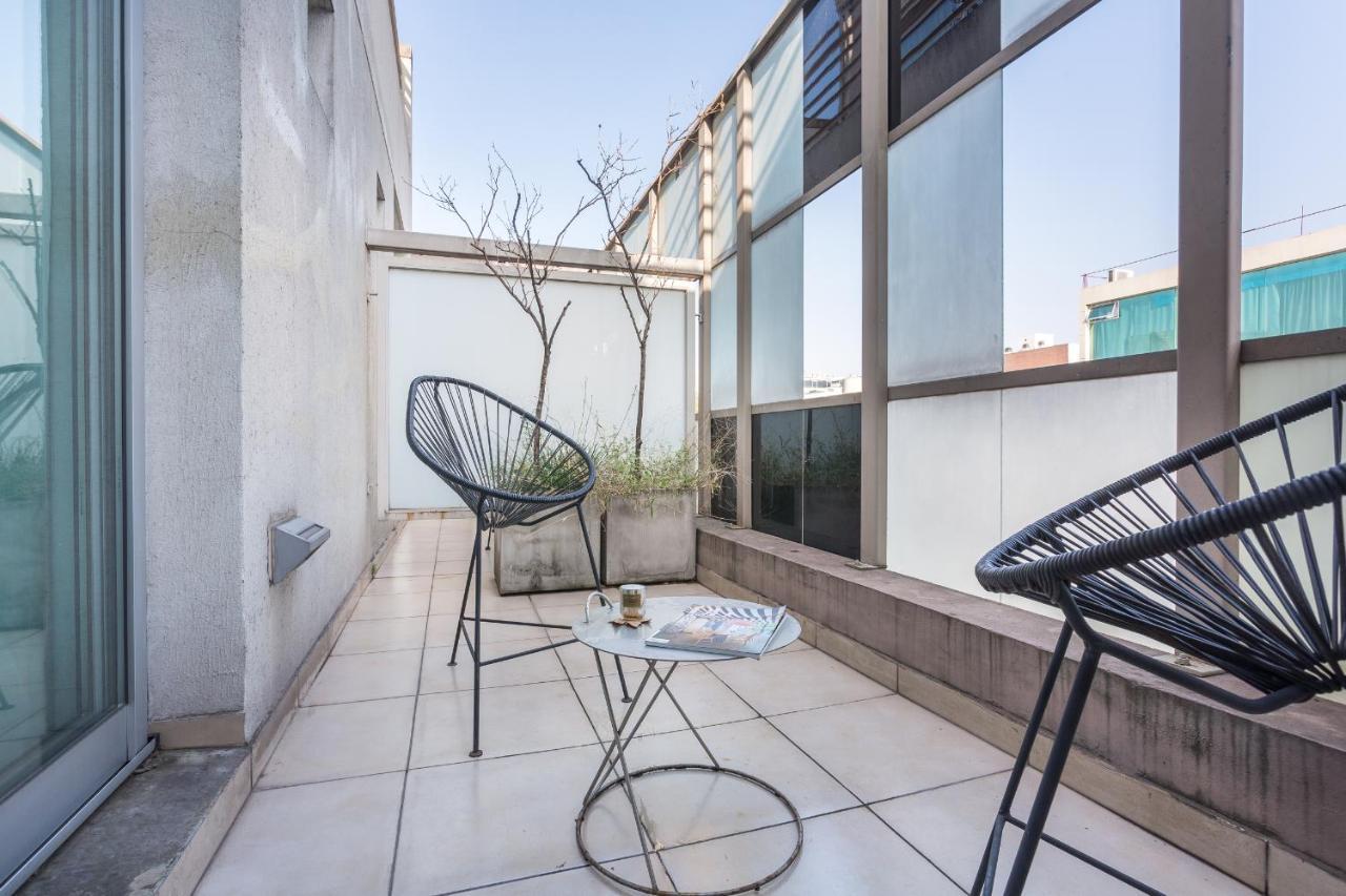 Estudio con terraza