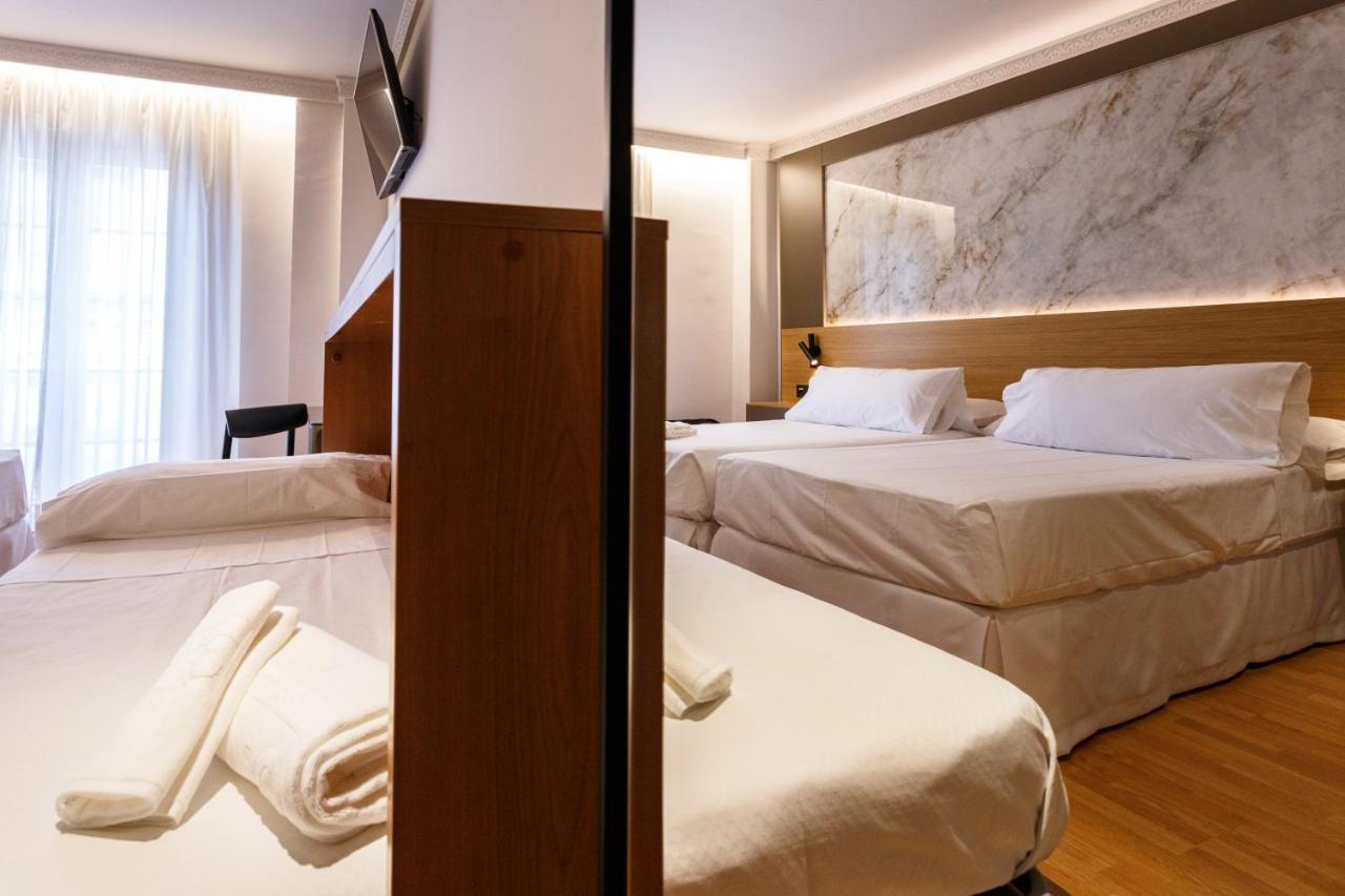 Triple Room,1251035122:JPEG