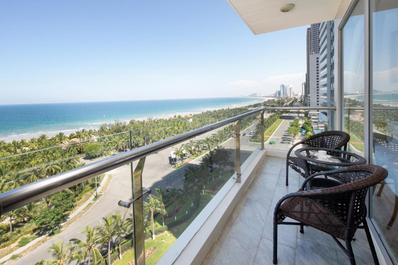 Family Suite with Balcony and Panorama Sea View