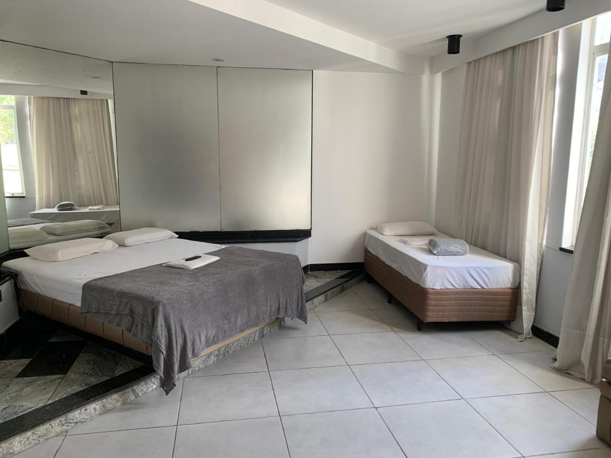 Quarto Quádruplo Standard
