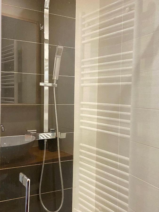 Apartment,1255096891:JPEG
