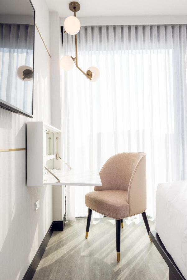 Kamer met Kingsize Bed, Tuinterras en Toegang tot de Element Lounge