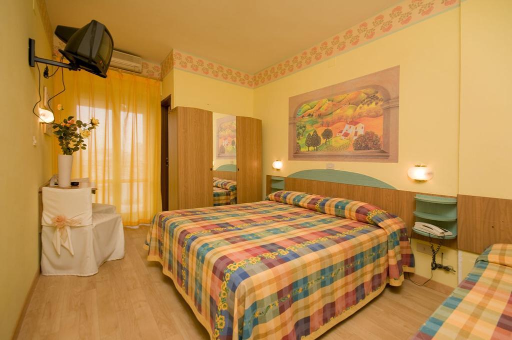 Budget Double or Twin Room,125918373:JPEG