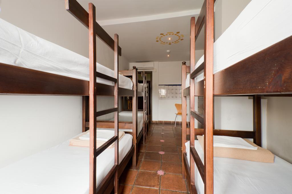 6-Bed Mixed Dormitory Room