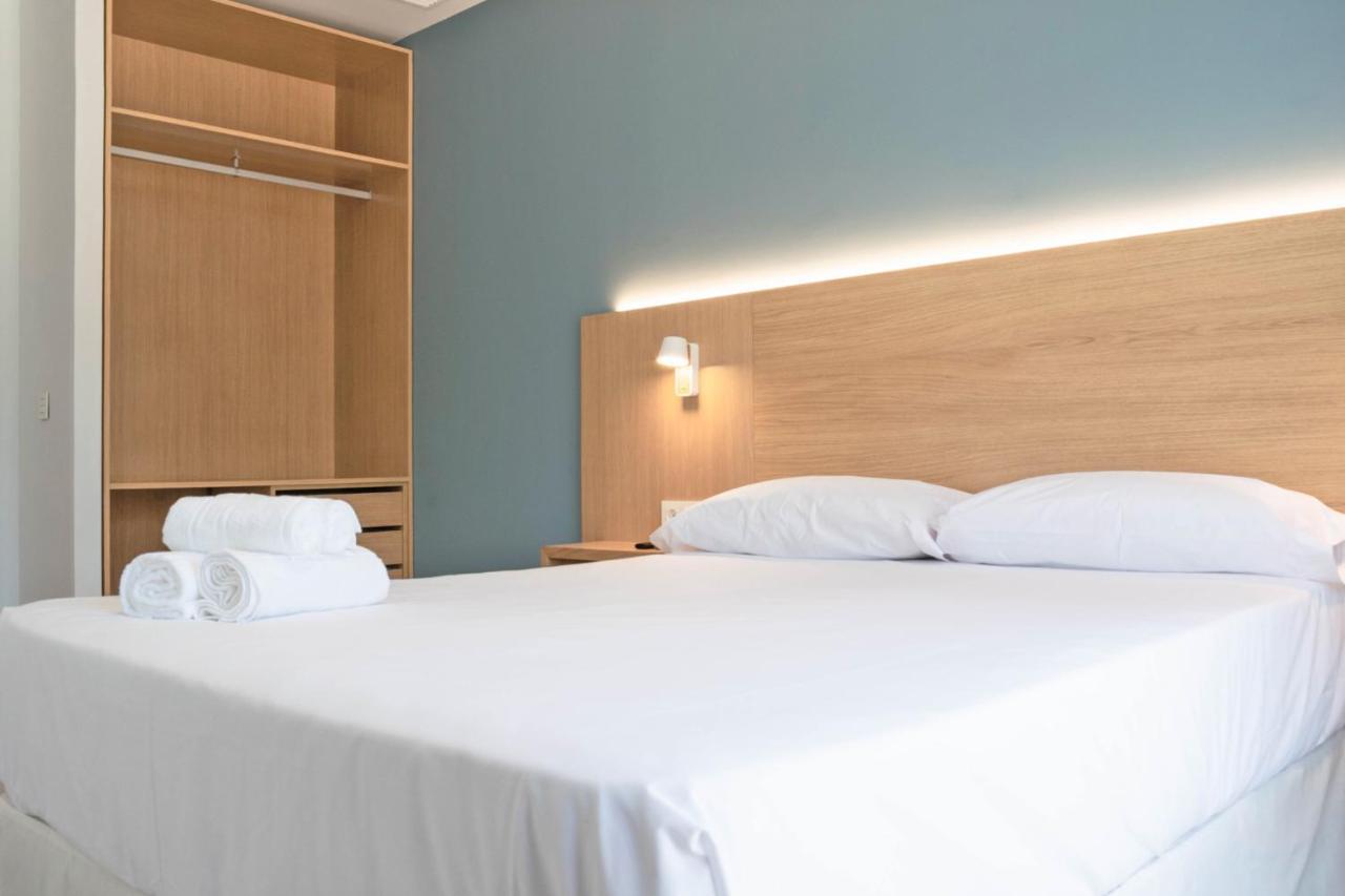 Standard Double Room,1261853752:JPEG
