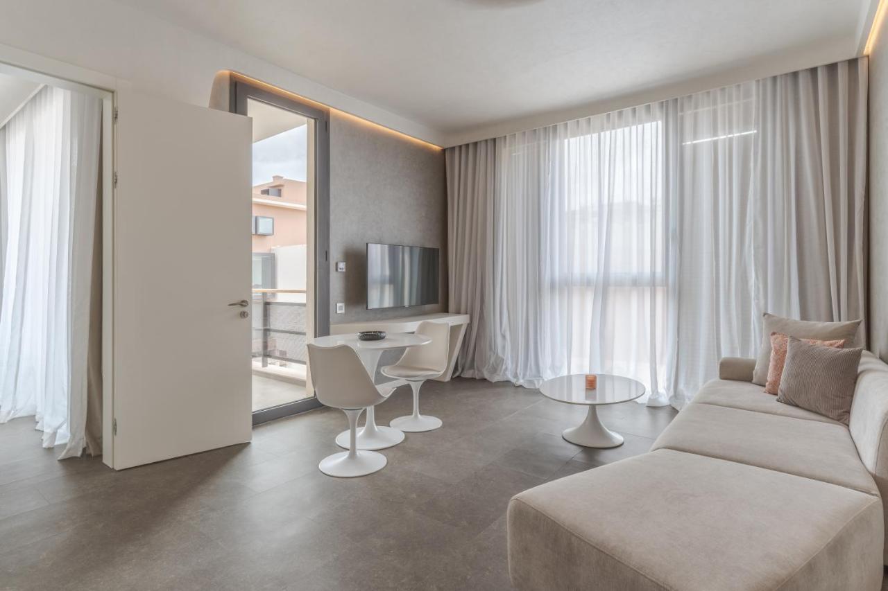 CR Suite Avenue (3 adultos)
