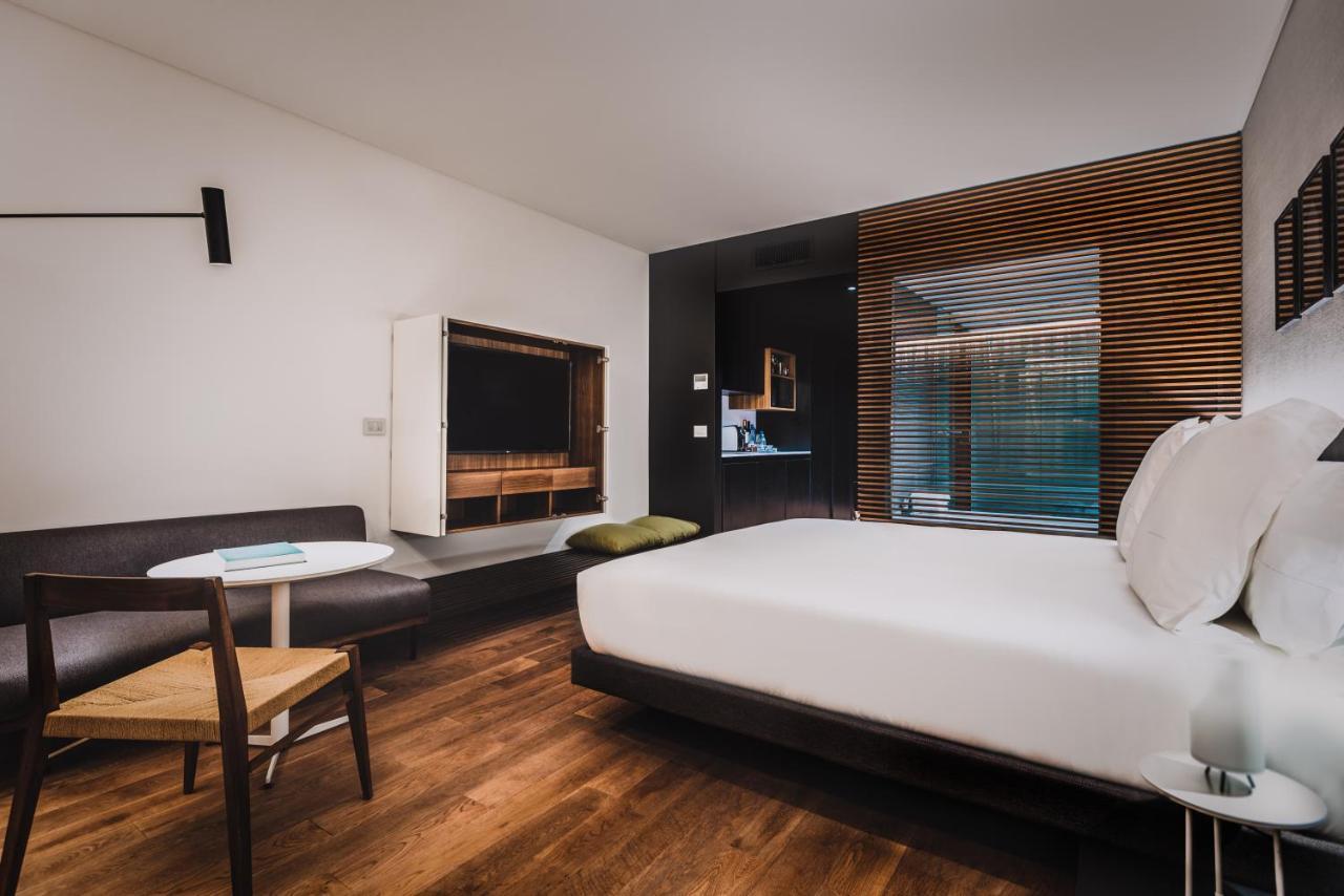 Quarto Superior com Cama King-size